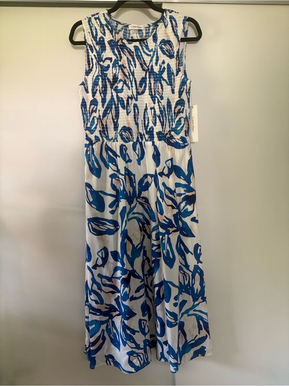 NWT Calvin Klein Women’s size 6 Smocked Top Blue, Pink & White Dress